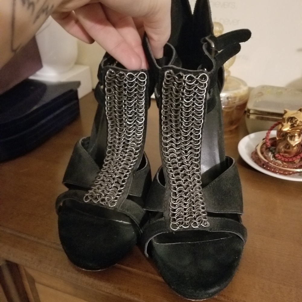 Dolce Vita suede heels